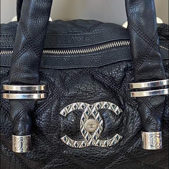 Chanel handbag. - Picture 15 of 15